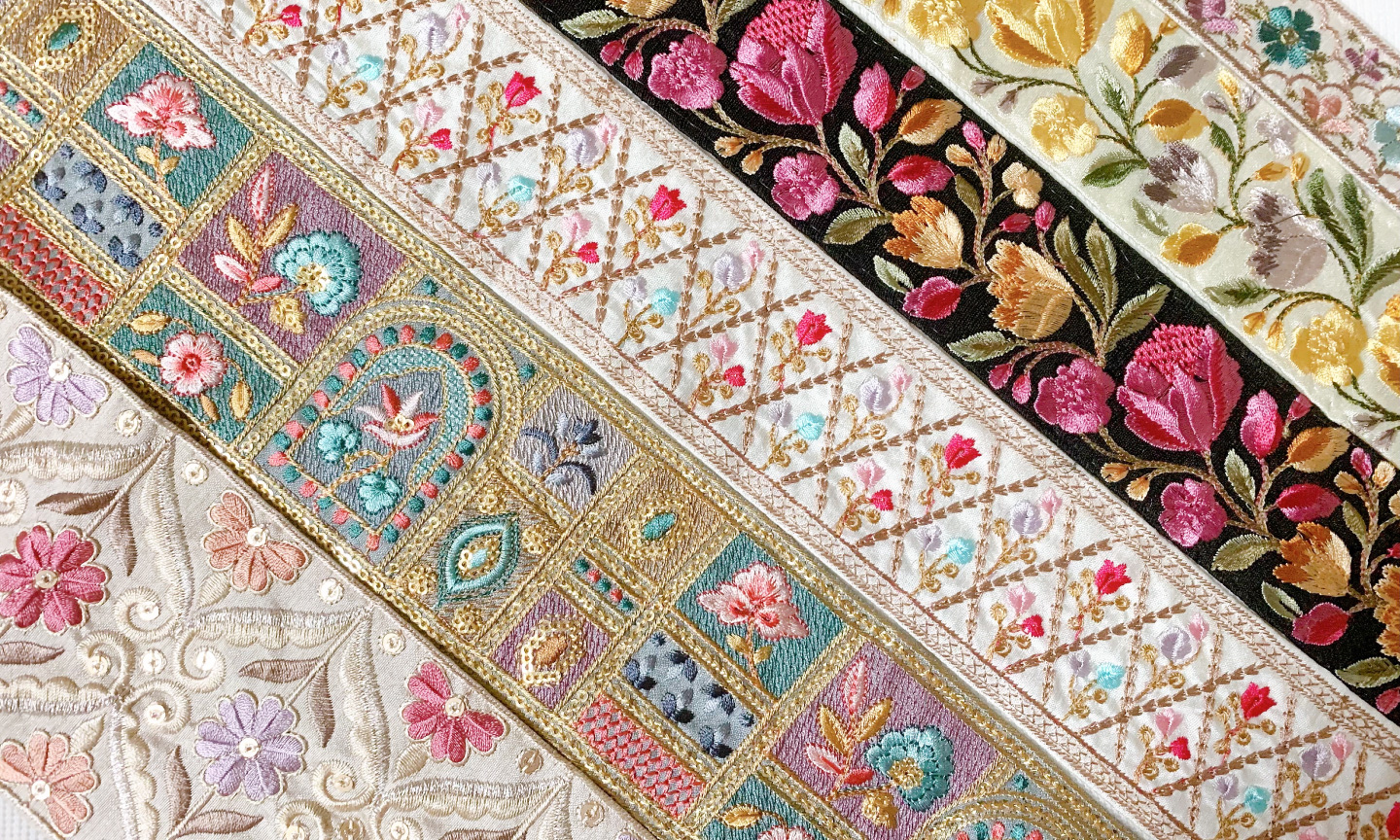 インド刺繍リボンの世界