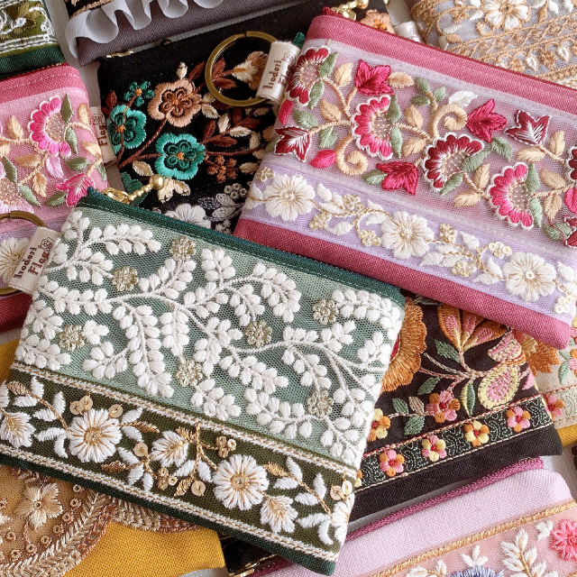 インド刺繍リボンの世界