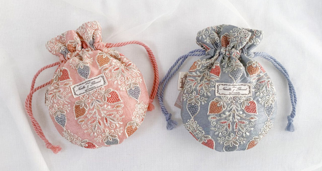 インド刺繍生地の世界