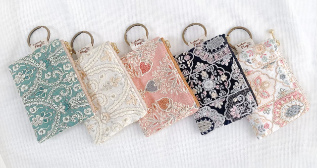 インド刺繍生地の世界